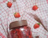 Foto langkah ke 6 dari resep Strawberry Caramel ♡.