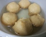 A picture of step 1 of Dahi bhallay.