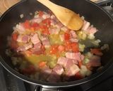 Une image de l'étape 7 de Coings, courgettes et tomates au lard fumé.