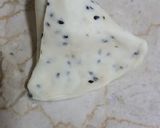 A picture of step 4 of Chicken cheese samosa.