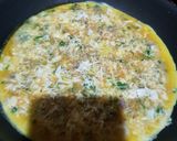 Foto langkah ke 2 dari resep Tortilla Telur Keju.
