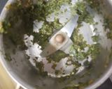 A picture of step 2 of Sukha bhel.