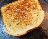 A picture of step 5 of BPT Grilled Cheese.