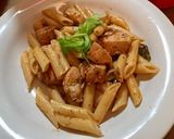 A picture of step 4 of Penne pasta.