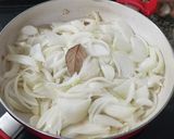 Foto del paso 2 de la receta: Choquitos encebollados