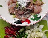 Foto langkah ke 2 dari resep Fillet Ikan Sebelah Masak Kecap Saus Tiram.