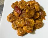Foto langkah ke 2 dari resep Tumis udang pedas simple.