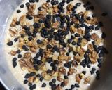 A picture of step 5 of Banana Walnut Cake.
