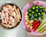 Hình bước làm 1 của món Chân gà sả tắc