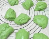 Foto langkah ke 3 dari resep Roti Pandan Lembut.