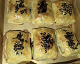 Foto langkah ke 4 dari resep Bolen Pisang Pastry Instan ala Didi.