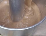 Foto langkah ke 4 dari resep Chocolate Chiffon Cake Tintin Rayner.
