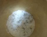 A picture of step 2 of Seviya kheer.