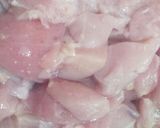 A picture of step 1 of Chicken pulao.
