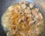 รูปขั้นตอนการทำที่ 3 ของ หมูผัดซีอิ๊วดำ