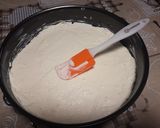 Foto del passaggio 2 della ricetta Cheesecake salata con porri e salmone