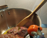 Foto del paso 4 de la receta: Contramuslos de pollo en salsa en olla express