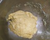 Foto langkah ke 1 dari resep Pizza Ekonomis Praktis Anti Pegal Lembut Anti Gagal Teflon.