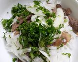 Hình bước làm 5 của món Bún bò Huế