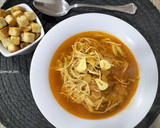 Foto del paso 7 de la receta: Sopa de pollo con champiñón oro y especias chinas