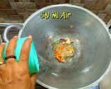 Foto langkah ke 3 dari resep Resep Nikmat Telur Ceplok Pedas Manis.