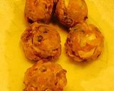 A picture of step 4 of Vegetable Manchurian with an aromatic healthy sauce.