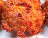 รูปขั้นตอนการทำที่ 20 ของ หมูสับทอดกระเทียมพริกไทย หรือ หมูก้อนทอด กินกับซอส อร่อยสุดๆ😋