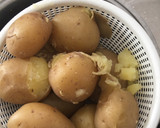 Foto del paso 1 de la receta: Ensalada de patatas al estilo alemán