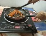 A picture of step 2 of Spicy Tandoori Prawns.