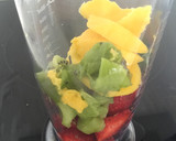 Foto del paso 1 de la receta: Smoothie de frutas con yogur