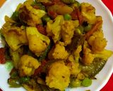পাঁচমিশালি সব্জী ভাজি (panchmishali sabji bhaji recipe in bengali) রেসিপি ধাপ - 5 ছবি