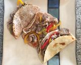Foto del paso 5 de la receta: Tacos de alambre de res con queso Oaxaca