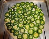 A picture of step 1 of Jalapeno Pizza.