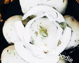 A picture of step 5 of Steamed Sooji Manda.