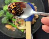 Omelette, mushroom, broccoli & soft Gorgonzola recipe step 4 photo
