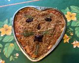 Une image de l'étape 16 de Tarte bonhomme » au céleri branche,tomates, mozzarella,oignon de roscoff et poivre vert frais.