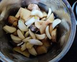 A picture of step 4 of Fish Razela.