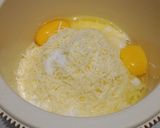 Foto langkah ke 1 dari resep Stik keju simple.