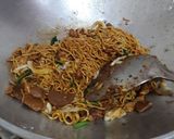 Foto langkah ke 5 dari resep Mie Goreng Special😋.