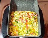 Foto langkah ke 2 dari resep Korean Toast Omelette.