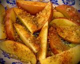 Hình bước làm 2 của món Khoai Tây Nướng Tỏi Rắc Phô Mai Parmesan
