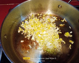 Foto del paso 5 de la receta: Andares de cerdo relleno de setas y langostinos