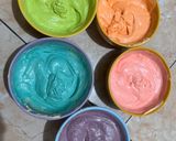 Foto langkah ke 6 dari resep Bolu marmer rainbow.