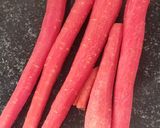 A picture of step 1 of Carrot pickle.