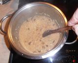 Φωτογραφία βήματος 4 της συνταγής Risotto με μανιτάρια porcini. Γιατί και οι φοιτητές έχουν ψυχή!
