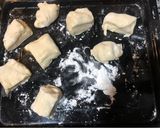 Hình bước làm 2 của món Bánh bao xá xíu hấp
