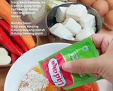 Foto langkah ke 2 dari resep Telur dadar Padang & tumis wortel sawi putih.