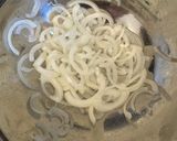صورة لخطوة 1 من وصفة سلطة بصل وسماق 🧅 🥗
