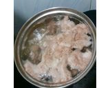 Foto langkah ke 1 dari resep ☡Non Halal☡ Sop Lobak Daging Babi kembang tahu Enak & Sehat.
