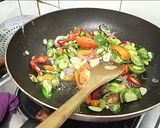 Foto langkah ke 3 dari resep Ikan Pindang Cabe Hijau Cetar.